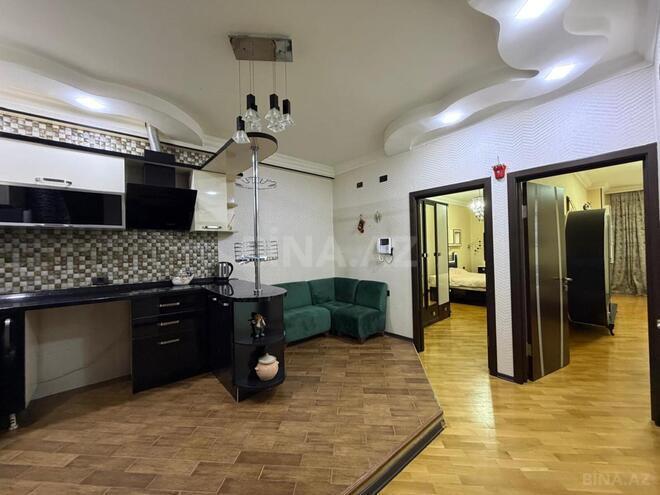 Сдаётся 2-комн. новостройка 75 м², м. Гянджлик, photo 9 from 18