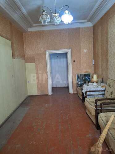 Продаётся 2-комн. вторичка 55 м², м. Ичеришехер, photo 18 from 24