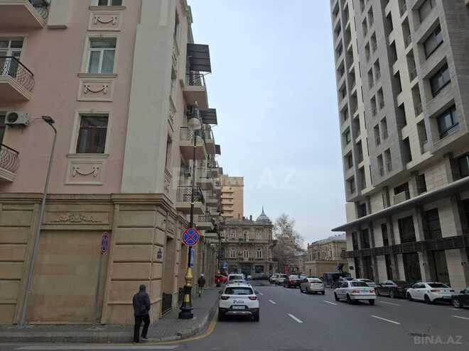 Satılır 3 otaqlı köhnə tikili 80 m², Sahil m., photo 3 from 20