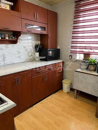 Satılır 4 otaqlı köhnə tikili 84 m², Əmircan q., photo 12 from 32