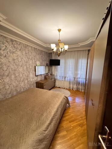 Продаётся 4-комн. вторичка 110 м², м. Ази Асланов, photo 10 from 32