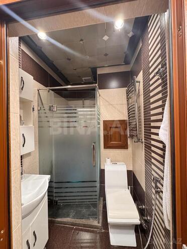 Продаётся 4-комн. вторичка 110 м², м. Ази Асланов, photo 30 from 32