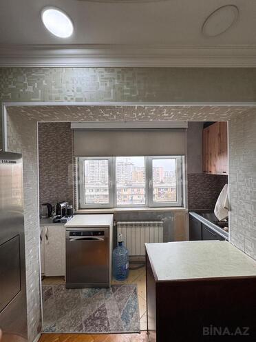 Продаётся 4-комн. вторичка 110 м², м. Ази Асланов, photo 26 from 32