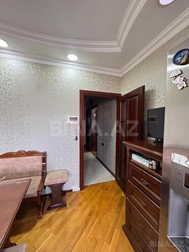 Продаётся 4-комн. вторичка 110 м², м. Ази Асланов, photo 31 from 32