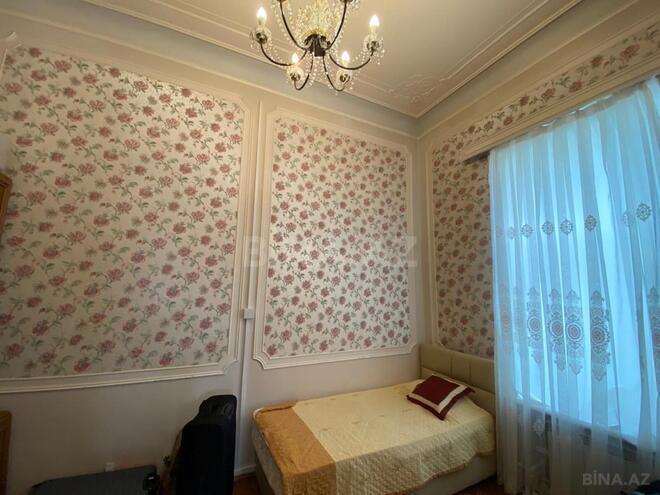 Продаётся 4-комн. вторичка 165 м², м. Ичеришехер, photo 16 from 26