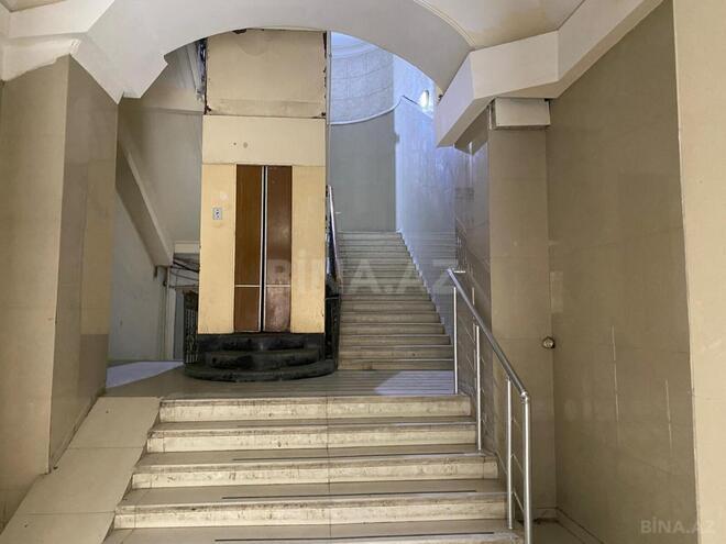 Продаётся 4-комн. вторичка 165 м², м. Ичеришехер, photo 4 from 26