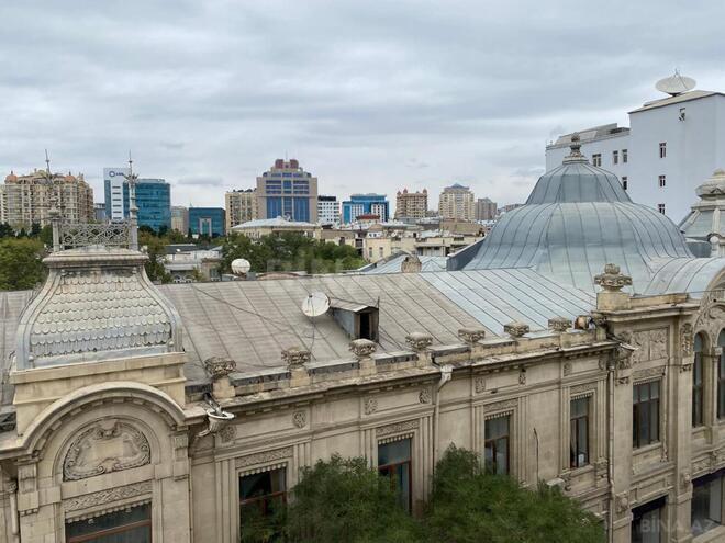 Продаётся 4-комн. вторичка 165 м², м. Ичеришехер, photo 10 from 26