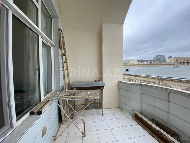 Продаётся 4-комн. вторичка 165 м², м. Ичеришехер, photo 9 from 26