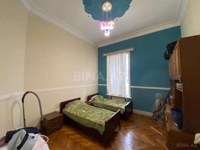 Продаётся 4-комн. вторичка 165 м², м. Ичеришехер, photo 18 from 26