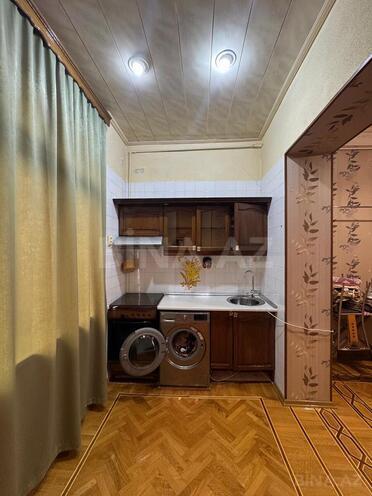 Satılır 5 otaqlı köhnə tikili 150 m², Nizami m., photo 15 from 26