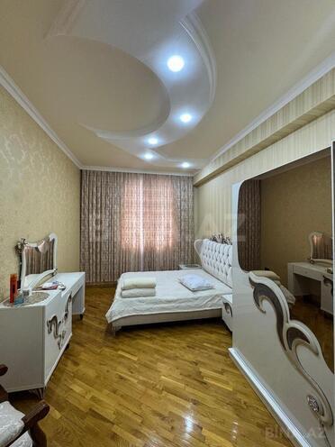 Satılır 5 otaqlı köhnə tikili 150 m², Nizami m., photo 5 from 26