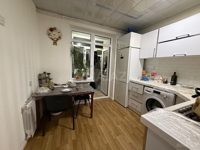 Продаётся 3-комн. вторичка 75 м², м. Халглар Достлугу, photo 15 from 24