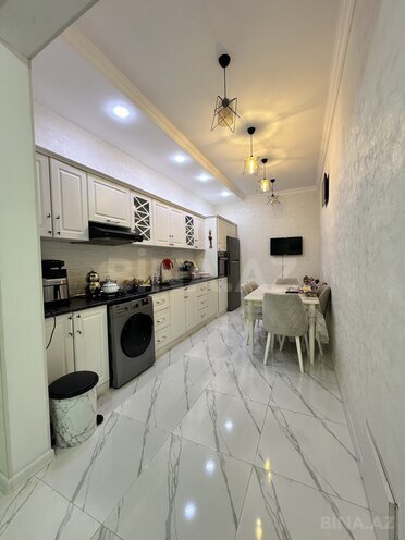 Satılır 3 otaqlı köhnə tikili 145 m², Bayıl q., photo 12 from 20