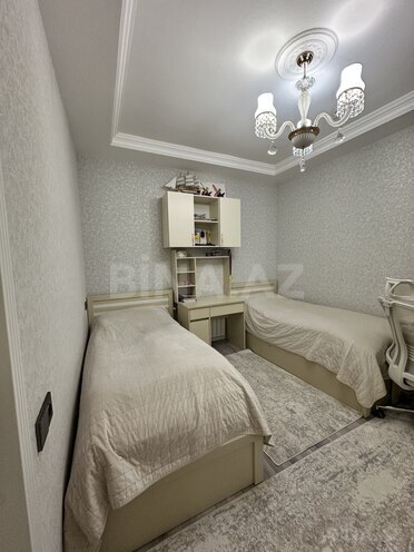 Satılır 3 otaqlı köhnə tikili 145 m², Bayıl q., photo 13 from 20