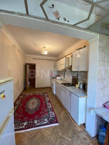 Satılır 4 otaqlı köhnə tikili 105 m², Badamdar q., photo 13 from 16