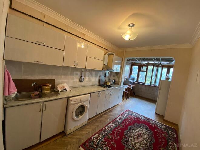 Satılır 4 otaqlı köhnə tikili 105 m², Badamdar q., photo 12 from 16