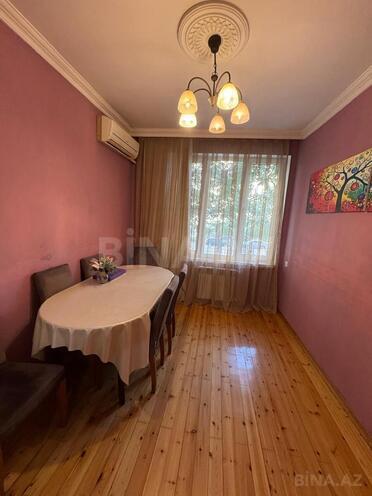 Satılır 4 otaqlı köhnə tikili 100 m², Yasamal q., photo 13 from 24