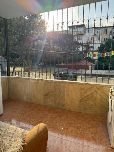 Satılır 4 otaqlı köhnə tikili 100 m², Yasamal q., photo 23 from 24