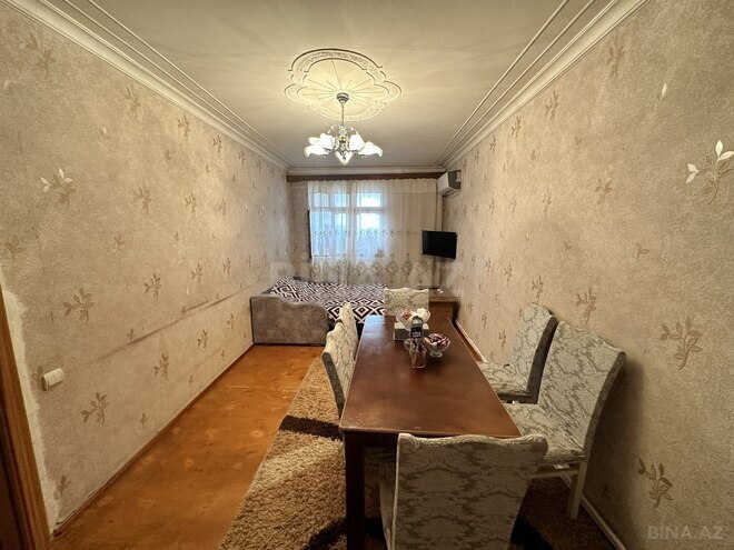Satılır 2 otaqlı köhnə tikili 60 m², Yeni Günəşli q., photo 12 from 17