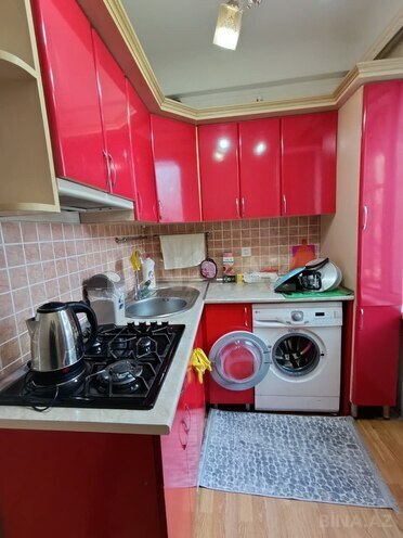 Сдаётся 2-комн. вторичка 60 м², м. Нефтчиляр, photo 8 from 9