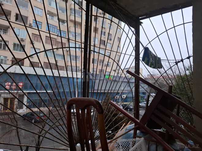 Сдаётся 2-комн. вторичка 63 м², м. Нефтчиляр, photo 11 from 13