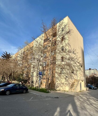 Satılır 3 otaqlı köhnə tikili 75 m², Qara Qarayev m., photo 19 from 26