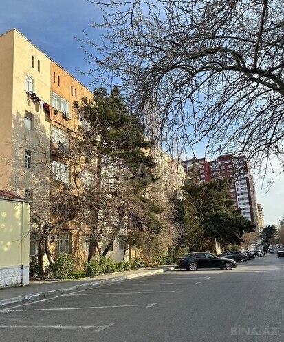 Satılır 3 otaqlı köhnə tikili 75 m², Qara Qarayev m., photo 21 from 26
