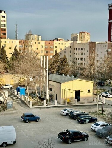 Satılır 3 otaqlı köhnə tikili 75 m², Qara Qarayev m., photo 20 from 26