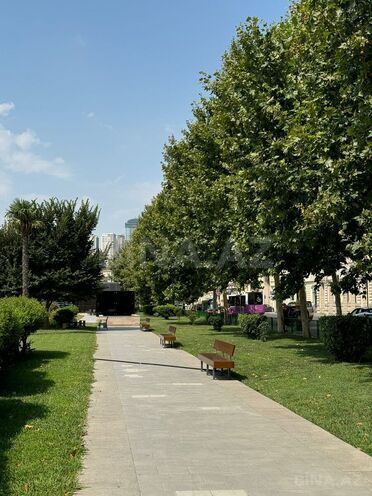 Продаётся 3-комн. новостройка 158 м², м. Низами, photo 6 from 18