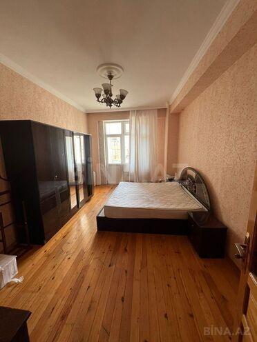 İcarəyə verilir 3 otaqlı köhnə tikili 120 m², Həzi Aslanov m., photo 4 from 13