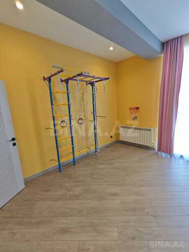 Продаётся 4-комн. новостройка 135 м², Хатаинский р., photo 11 from 30