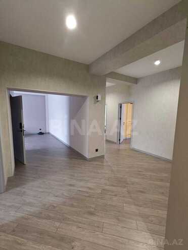 Продаётся 4-комн. новостройка 135 м², Хатаинский р., photo 28 from 30
