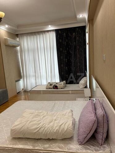 Продаётся 4-комн. новостройка 200 м², м. 28 мая, photo 7 from 32