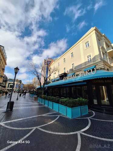 Продаётся 4-комн. новостройка 200 м², м. Сахил, photo 3 from 18