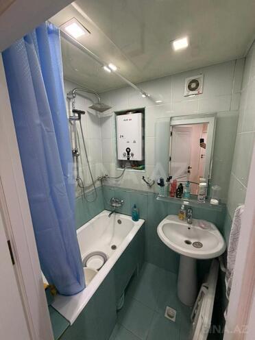 Продаётся 4-комн. вторичка 90 м², м. Кара Караев, photo 25 from 28