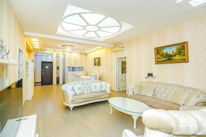 Satılır 4 otaqlı yeni tikili 176 m², Sahil m., photo 3 from 32