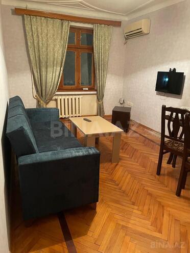 İcarəyə verilir 2 otaqlı köhnə tikili 65 m², Əhmədli m., photo 3 from 8