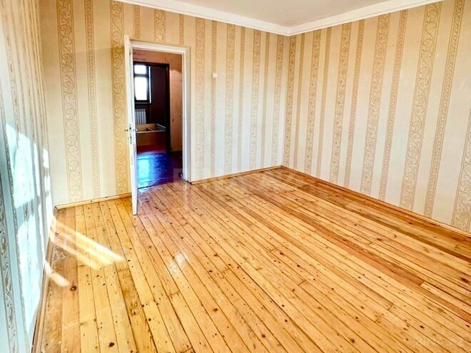 Продаётся 3-комн. вторичка 80 м², м. Кара Караев, photo 7 from 27