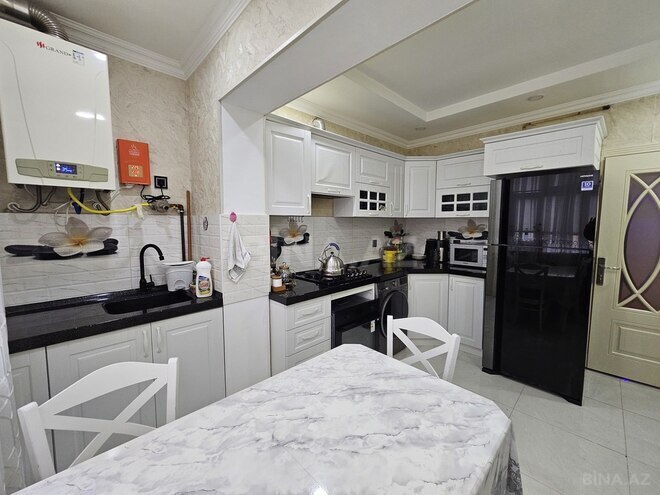 Satılır 3 otaqlı köhnə tikili 75 m², Yeni Günəşli q., photo 14 from 16