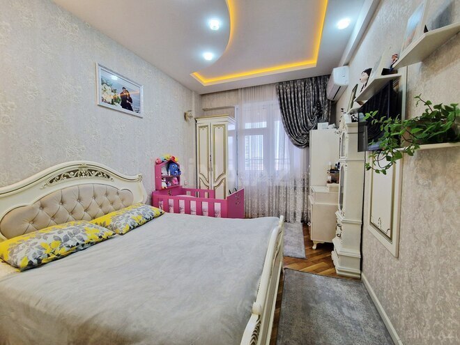 Продаётся 2-комн. новостройка 71 м², м. Кара Караев, photo 6 from 20