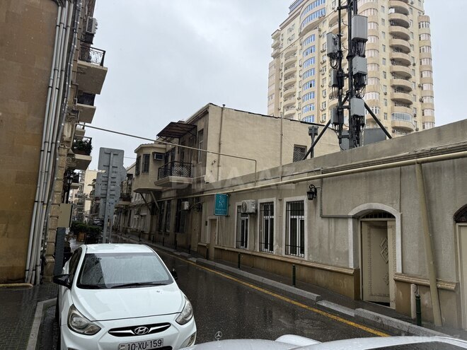 Продаётся 2-комн. вторичка 35 м², м. Сахил, photo 5 from 12