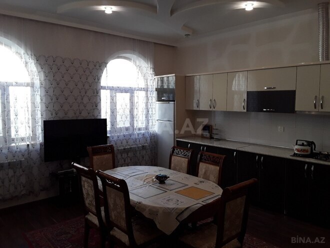 Satılır 4 otaqlı həyət evi/bağ evi 196 m², photo 15 from 18