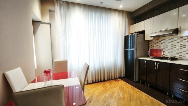 Сдаётся 3-комн. новостройка 100 м², м. Гянджлик, photo 7 from 9