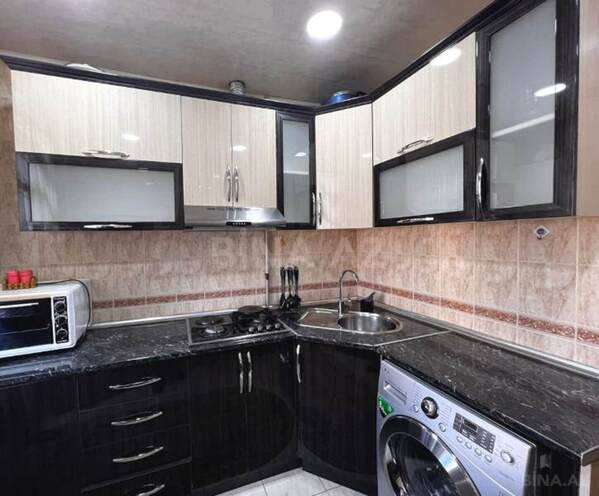 Продаётся 3-комн. вторичка 103 м², м. Элмляр Академиясы, photo 13 from 18