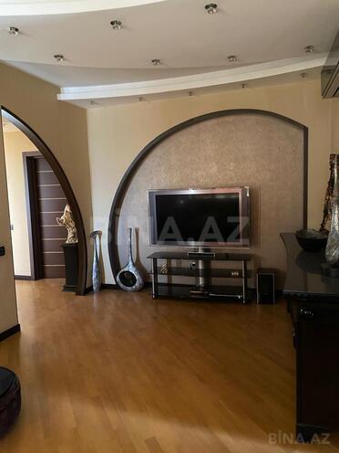 Сдаётся 3-комн. новостройка 136 м², м. 28 мая, photo 3 from 11