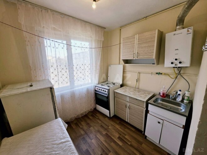 Продаётся 1-комн. вторичка 35 м², м. Нефтчиляр, photo 6 from 7