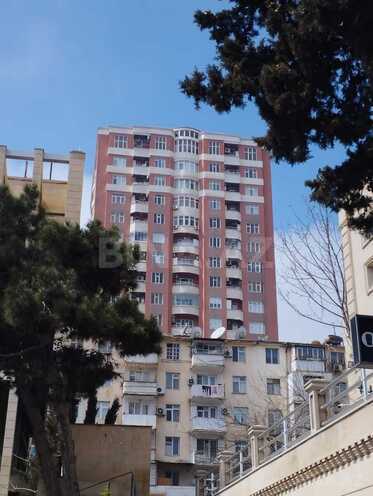Продаётся 3-комн. новостройка 135 м², м. Элмляр Академиясы, photo 1 from 32
