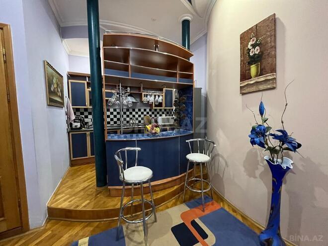 Сдаётся 2-комн. новостройка 120 м², м. Низами, photo 8 from 14