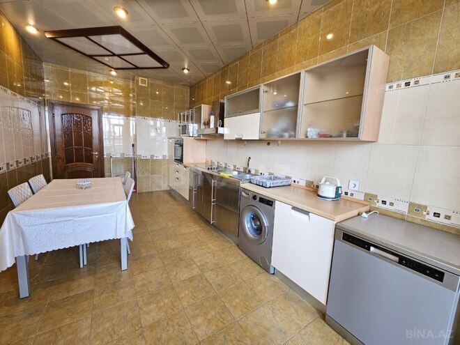 Сдаётся 4-комн. новостройка 186 м², м. 28 мая, photo 11 from 28