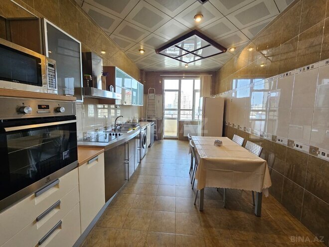 Сдаётся 4-комн. новостройка 186 м², м. 28 мая, photo 13 from 28